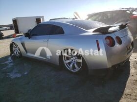 2009 Nissan GT-R #2