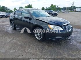 Chrysler 200