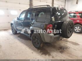 2005 Jeep Liberty #3